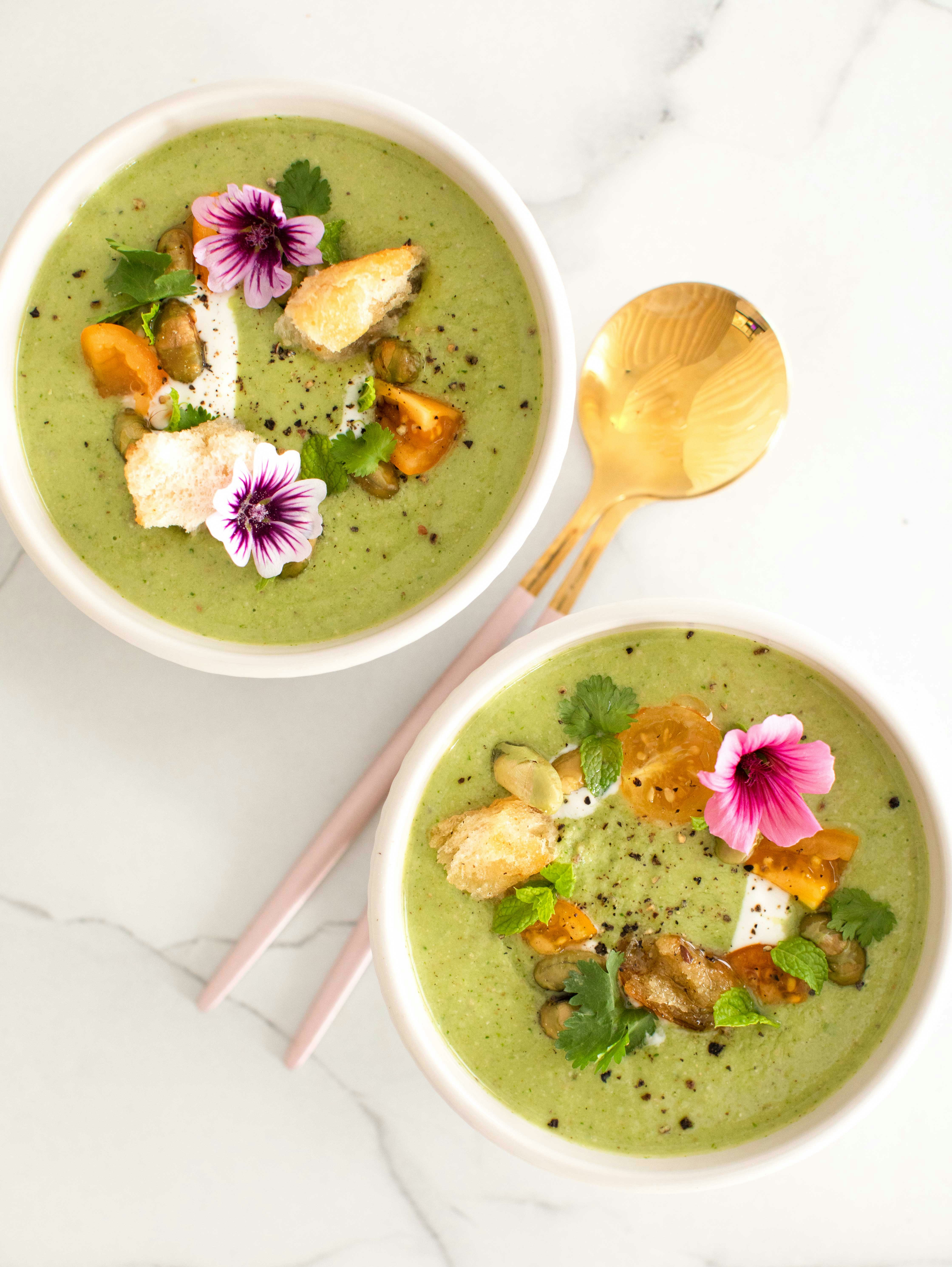 Credit Copy : bakd-raw-by-karolin-baitinger Soupe froide de courgette
